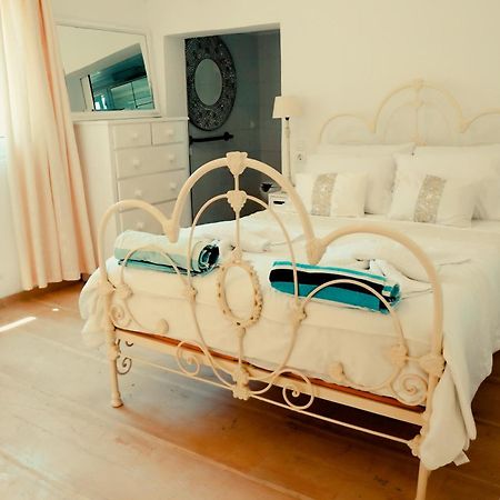 Kato Spilaion Albert'S Place מראה חיצוני תמונה