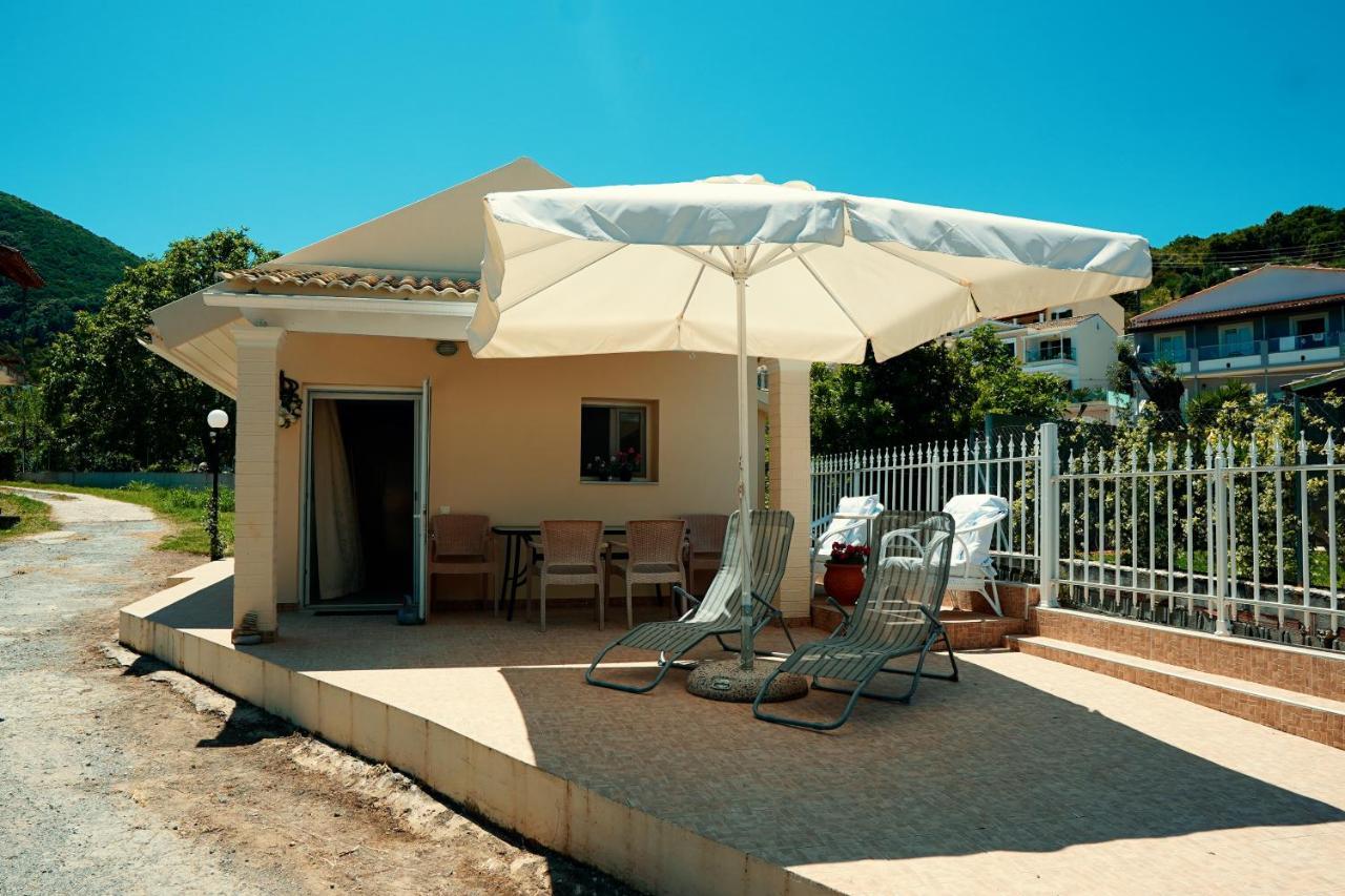 Kato Spilaion Albert'S Place מראה חיצוני תמונה